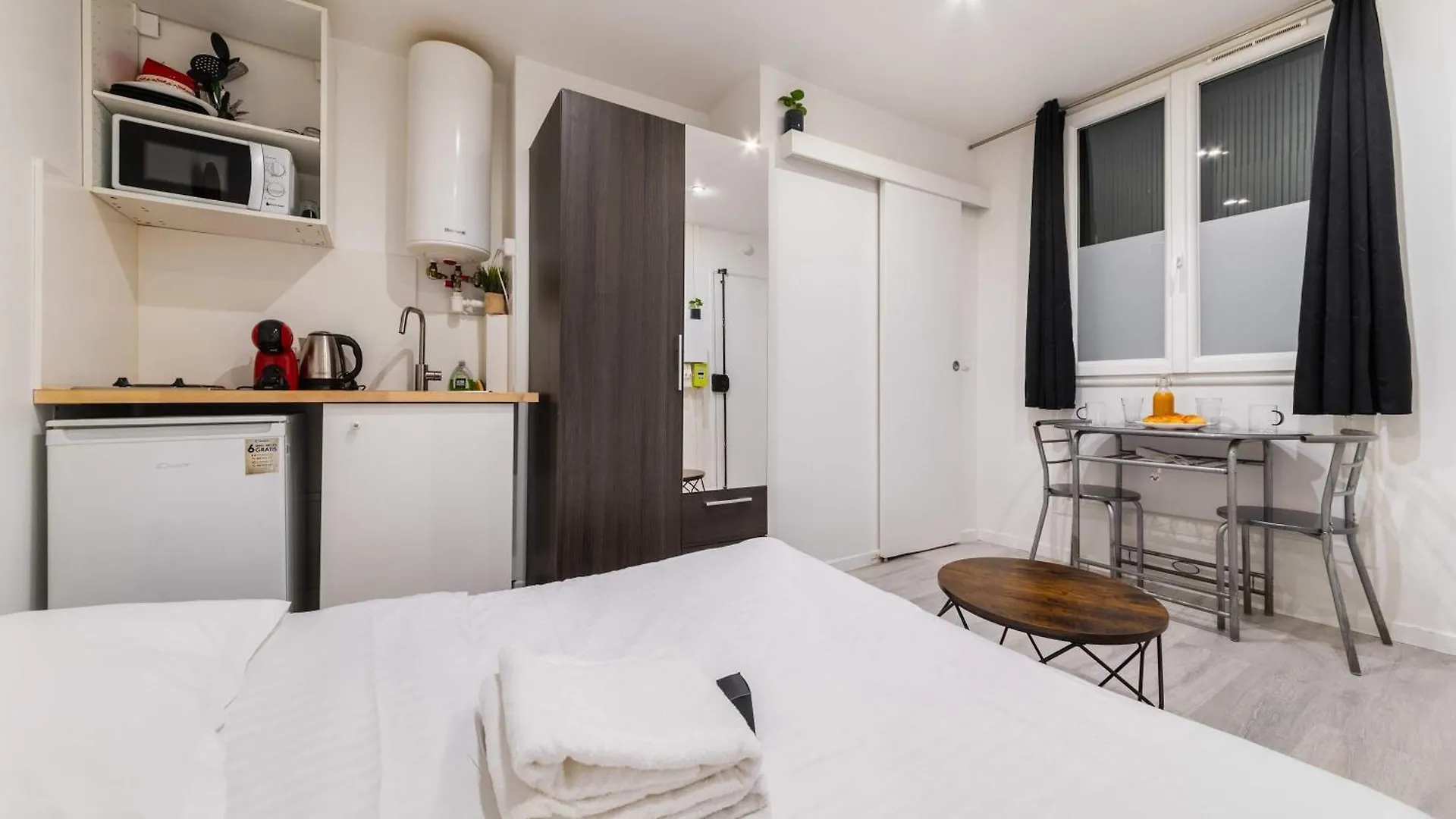 Studio Fonctionnel Hopital Bichat - Paris 18 - 2P - Flat-Guest 0*,  فرنسا