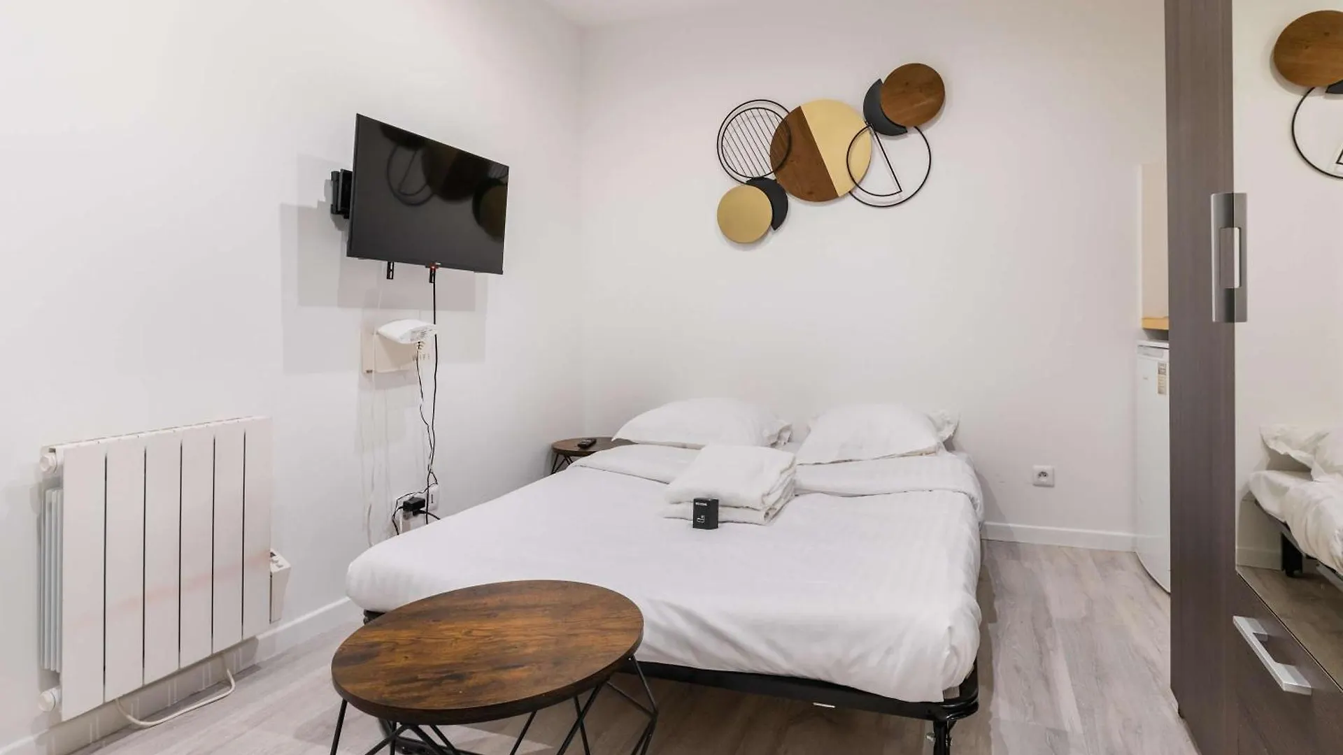 아파트 Studio Fonctionnel Hopital Bichat - Paris 18 - 2P - Flat-Guest 프랑스